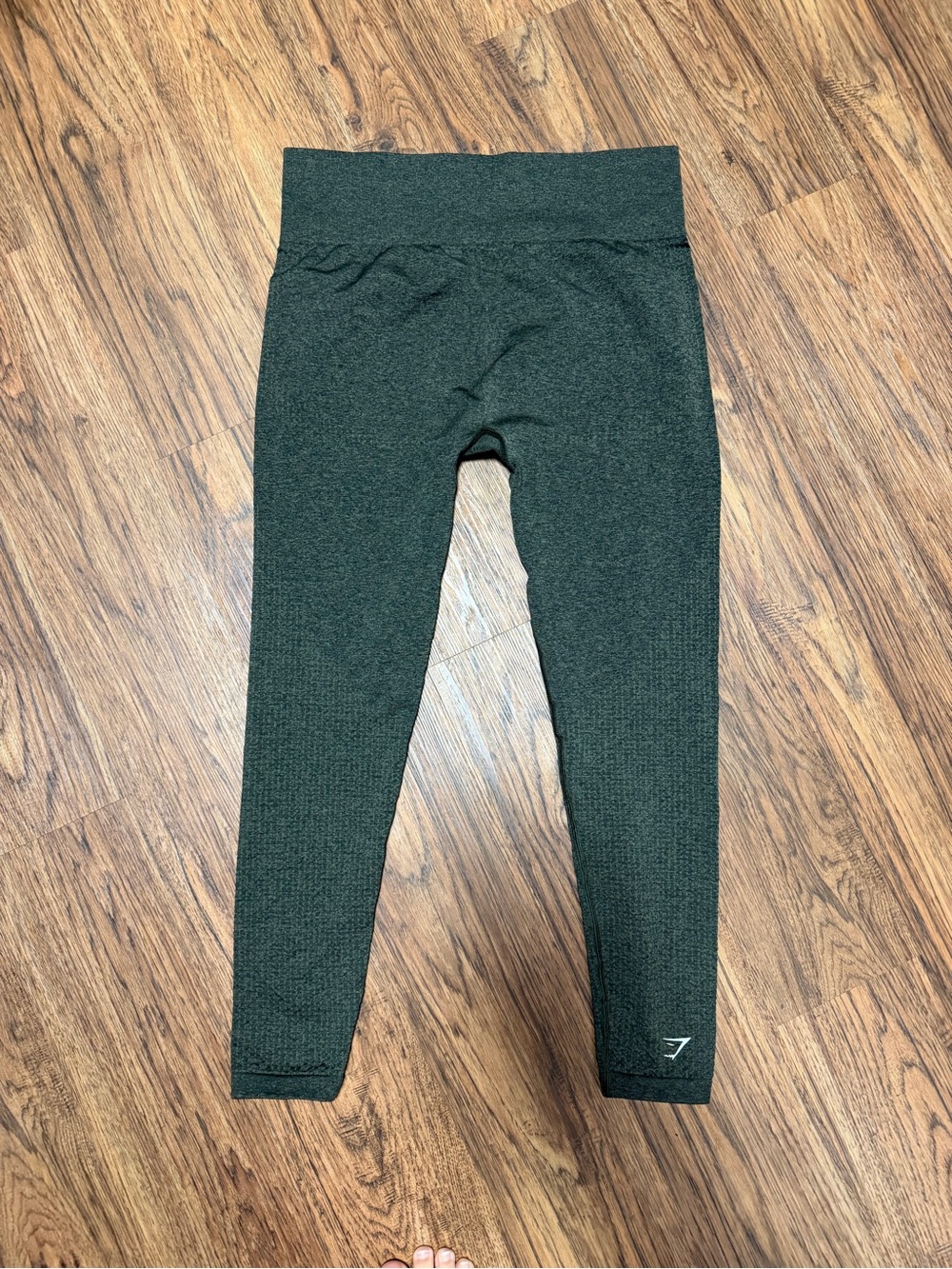 Gymshark women’s size large Dark Green Seamless Leggings